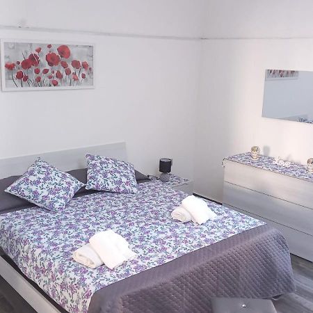 Apartamento Il Castello Di Patty Catania Exterior foto