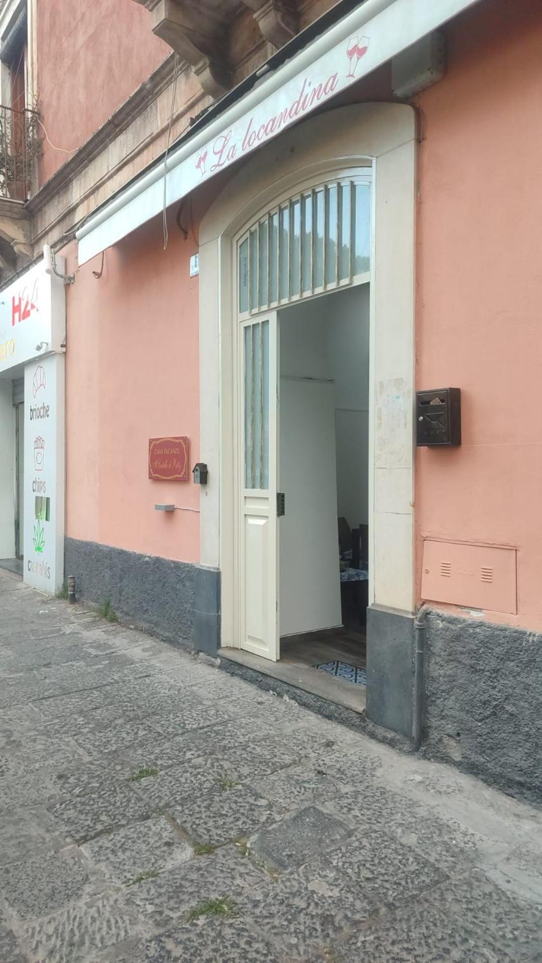 Apartamento Il Castello Di Patty Catania Exterior foto